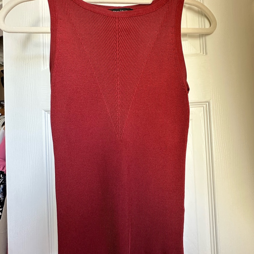 White House Black Market Burgundy Ribbed Top